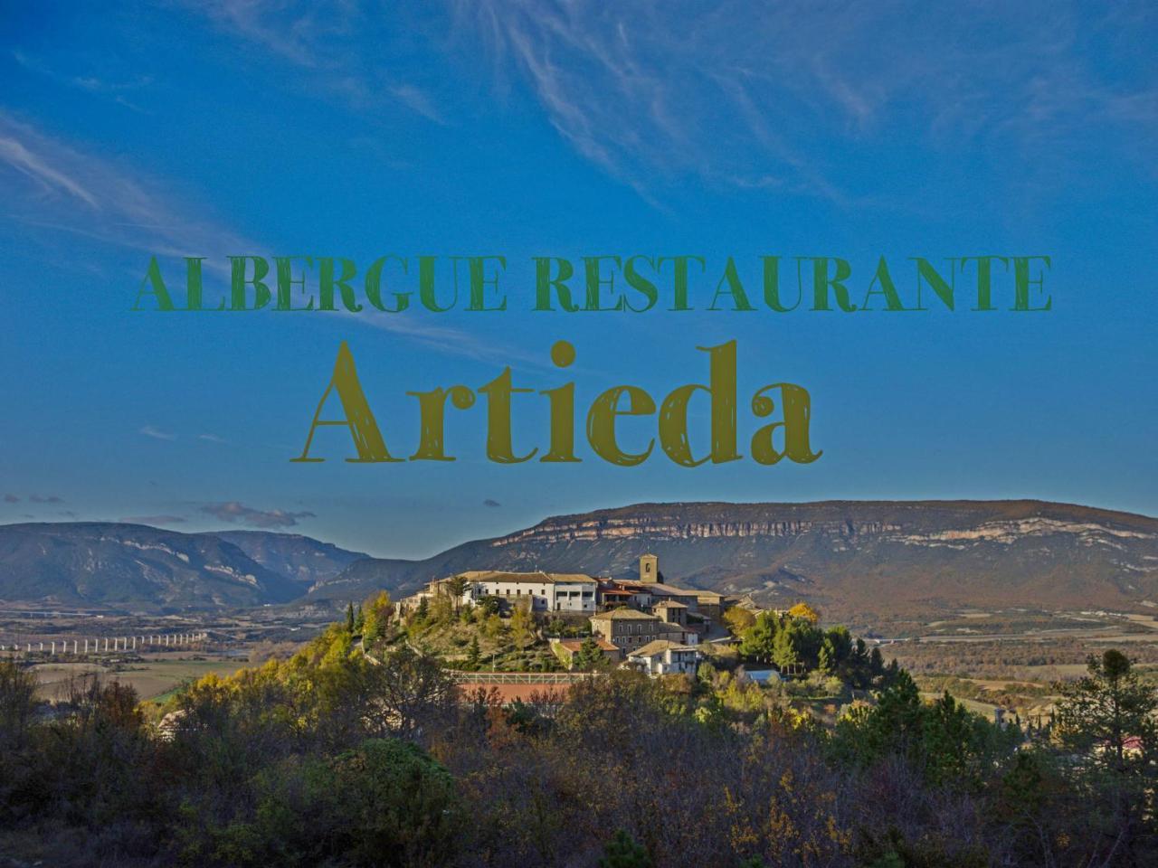 Albergue Restaurante De Artieda Eksteriør bilde